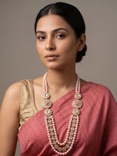 Designer Unisex Rose Gold Pearl Beads Necklace With Kundan Brooch – Perfect For Sherwanis And Traditional Wear