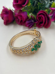 Elegant Rose Gold Finish Kundan Bracelet For Women