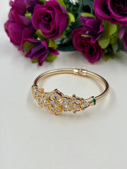 Exquisite Openable Kundan Bracelet for Women (Free Size)