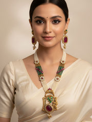 Traditional Long Antique Gold Pendant Necklace Set With Pearl Chains
