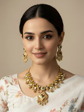 Shubhi Wedding Wear Exclusive Kundan Antique Gold Jewellery Set