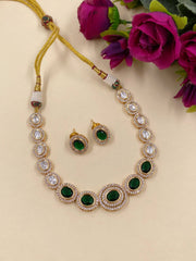 Sayali Fashionable Short Polki Party Wear Necklace Set