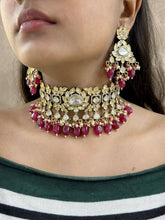 Vini Modern Look Dual Tone Victorian Kudnan Polki Choker Necklace Set for weddings and parties online