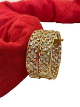 Ishita Flower Design Polki Kada White Bangles For Women