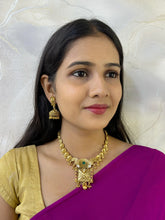 Gold Plated Antique Gold Jewellery Necklace Set for women online