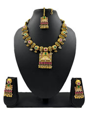 Saabia Gold Plated Wedding Wear Antique Gold Jewellery Necklace Set With Tikka