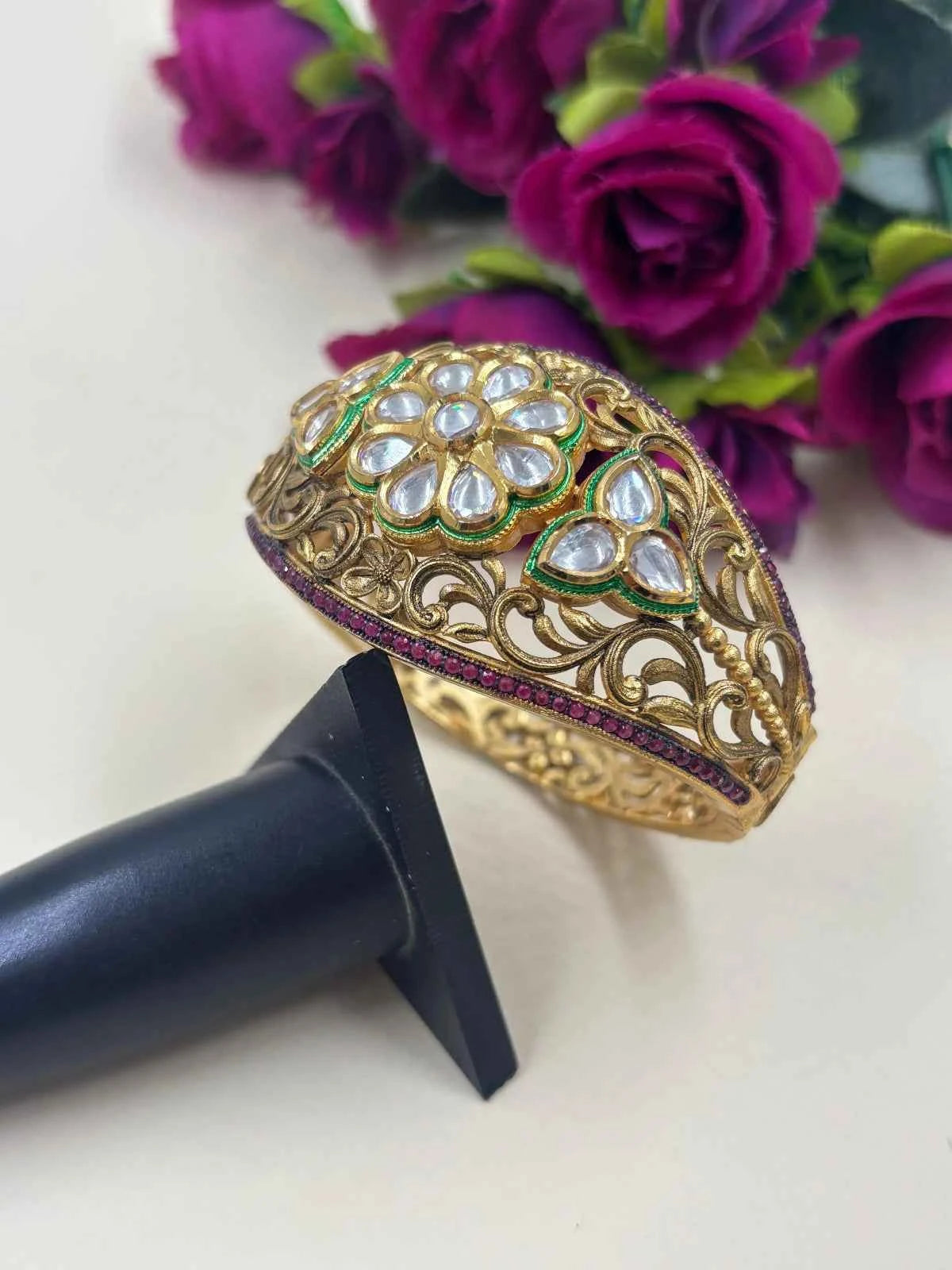 Floral Design Broad Artificial Antique Broad Kundan Bracelet