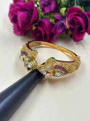 Party Wear Artificial Antique Kundan Bracelet