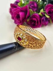 Designer Gheru Polish Ladies Kundan Bracelet