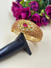 Designer Gheru Polish Ladies Kundan Bracelet