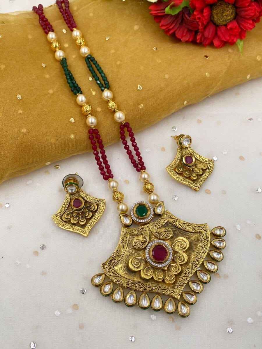 Designer Gold Plated Antique Kundan Pendant Necklace Set By Gehna Shop