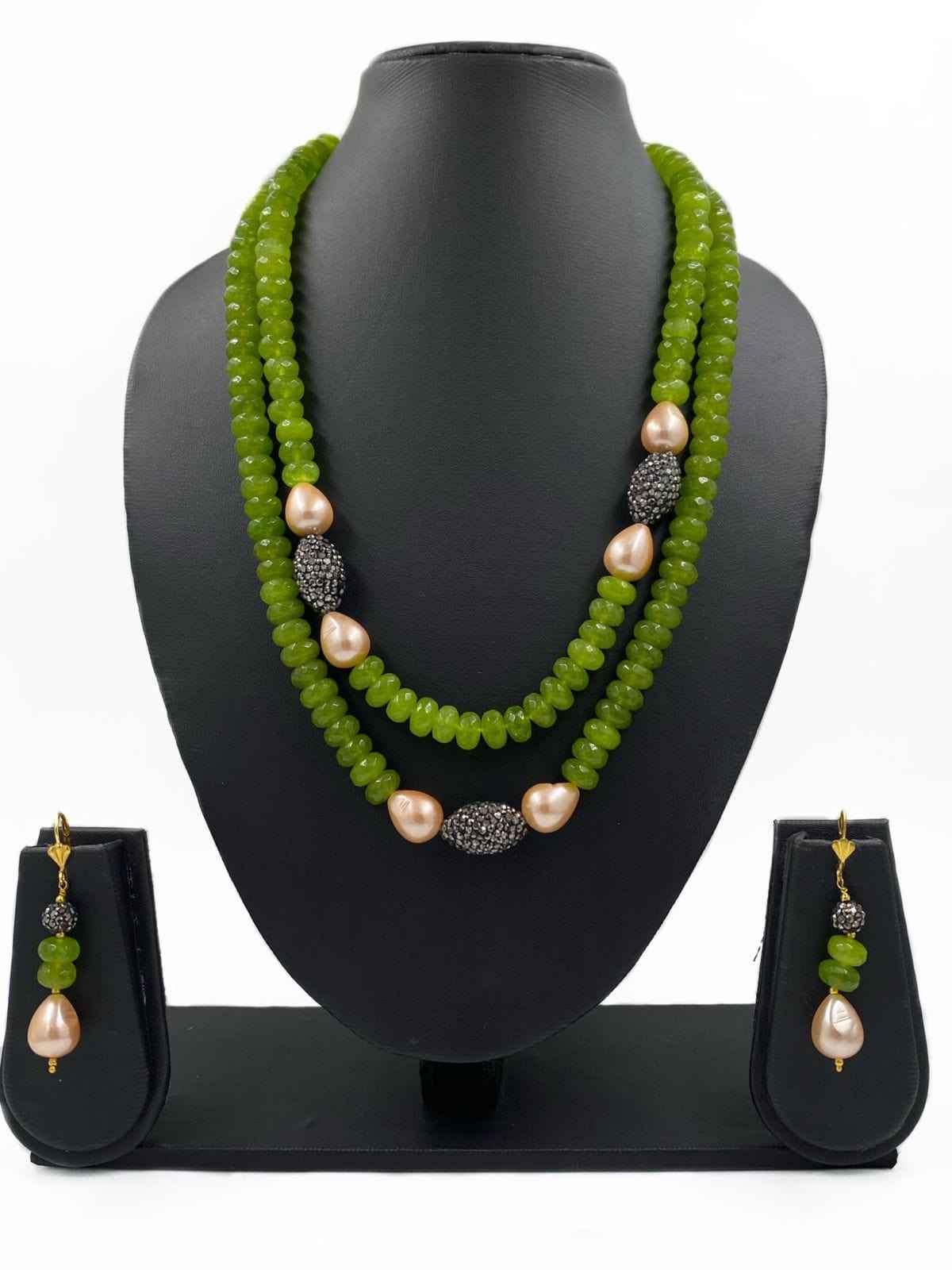 Fashionable Parrot Green Jade Beads Necklace For Women Online
