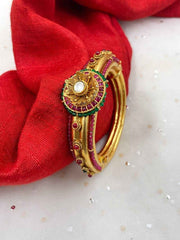 Royal Look Gold Plated Antique Kada Bracelet For Women