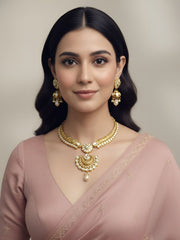 Traditional Gold Plated Kundan Hasli Necklace Set For Weddings