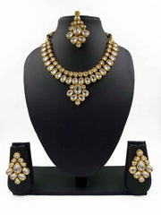 Traditional Gold Plated Kundan Necklace Set With Tikka