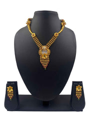 Traditional Gold Plated Short Antique Golden Hasli Necklace Set For Women