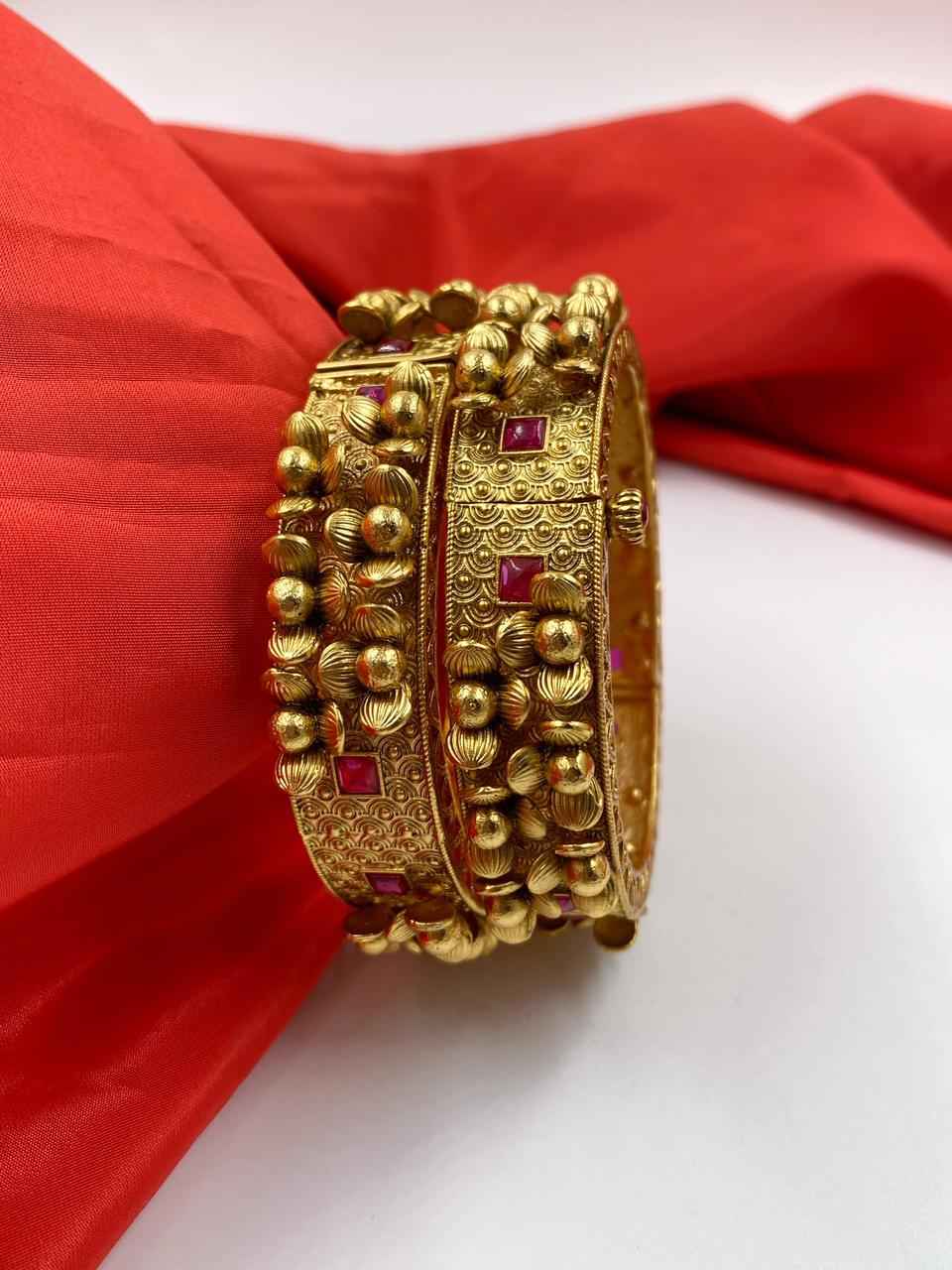 Traditional New Golden Bangles For Ladies By Shop Gehna