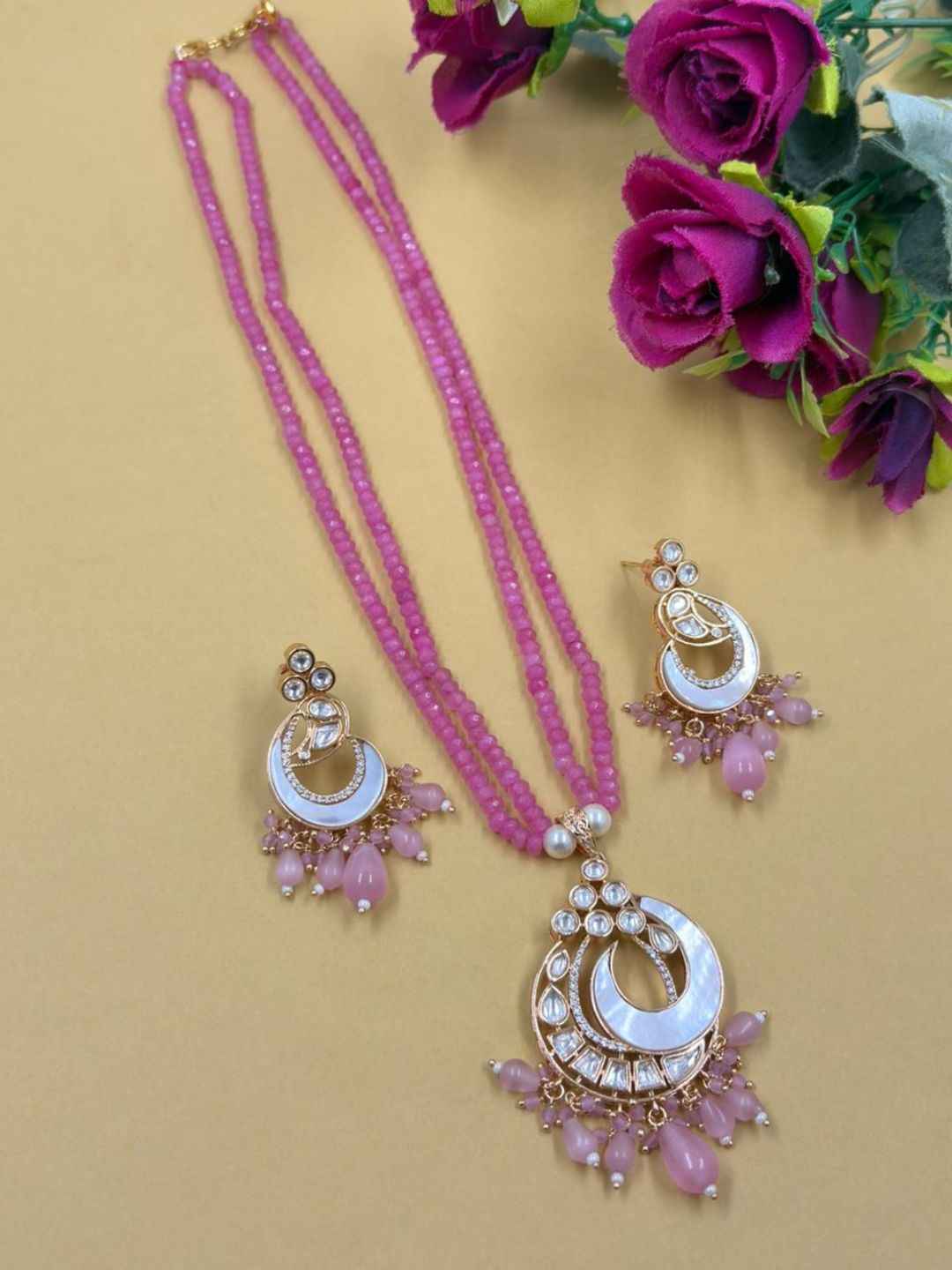 Elegant Kundan & Mother Of Pearl Necklace Set For Women - Wedding & Festive Wear Jewellery Set