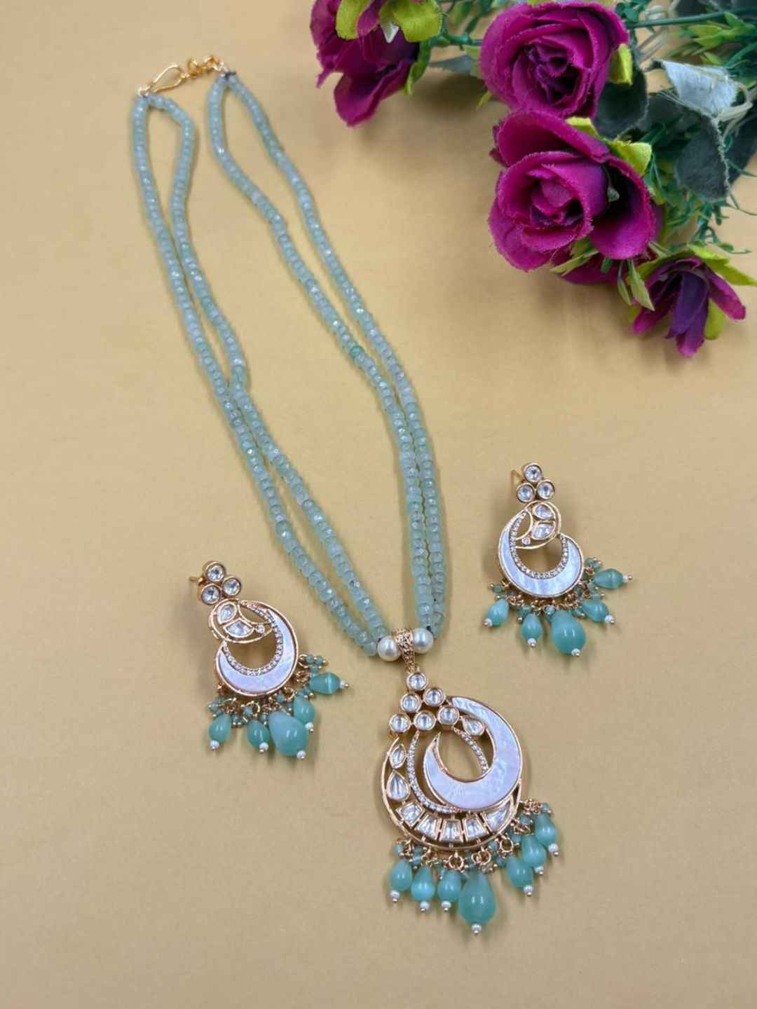 Elegant Kundan & Mother Of Pearl Necklace Set For Women - Wedding & Festive Wear Jewellery Set