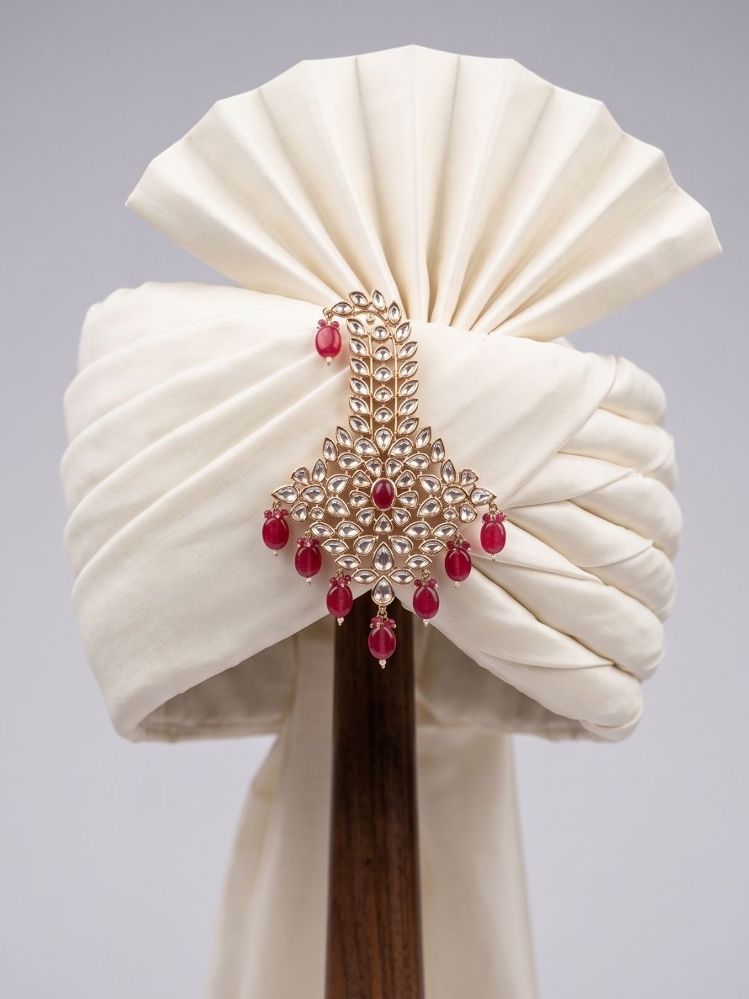 Designer Kundan Safa Kalgi For Grooms | red kundan beaded Kalangi Brooch For Men