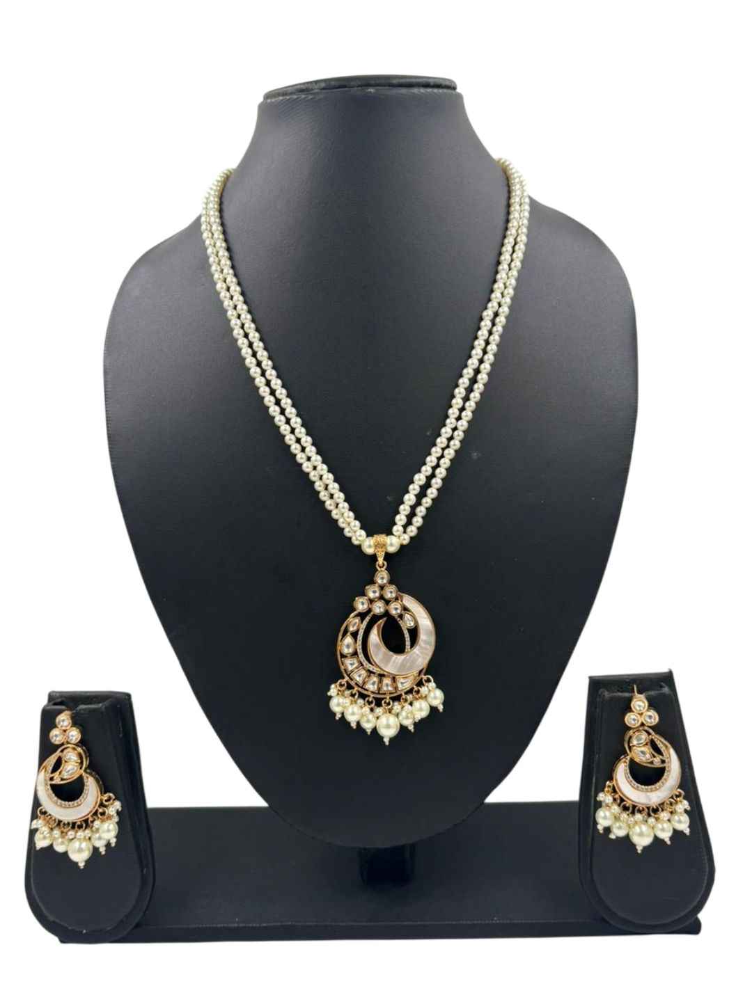Elegant Kundan & Mother Of Pearl Necklace Set For Women - Wedding & Festive Wear Jewellery Set