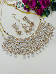 Desiugner  Heavy Quality Kundan Polki Bridal Choker Necklace Set With Tikka 
