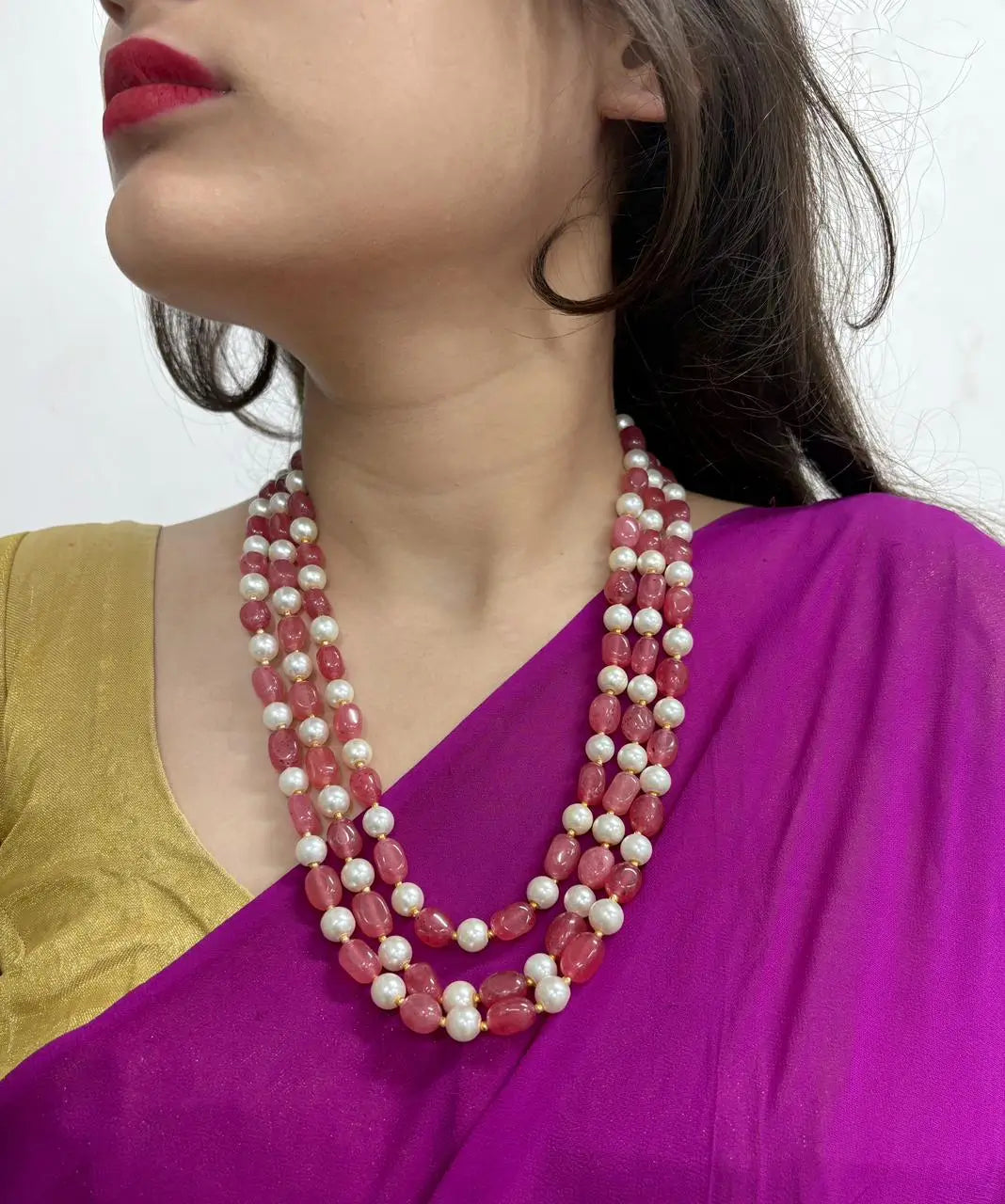 Elegant Three-Layered Peach Jade And Pearl Beaded Necklace – Handcrafted Gemstone Jewelry