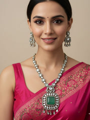 Pranaavi Antique Uncut Moissanite Victorian Polki Jewellery Necklace Set