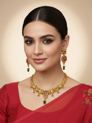 Traditional Women's Short Artificial Antique Gold Necklace Set