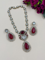 Sasha Antique Red Victorian Jewellery Necklace Set | Moissanite Polki Jewellery with red doublet stones.