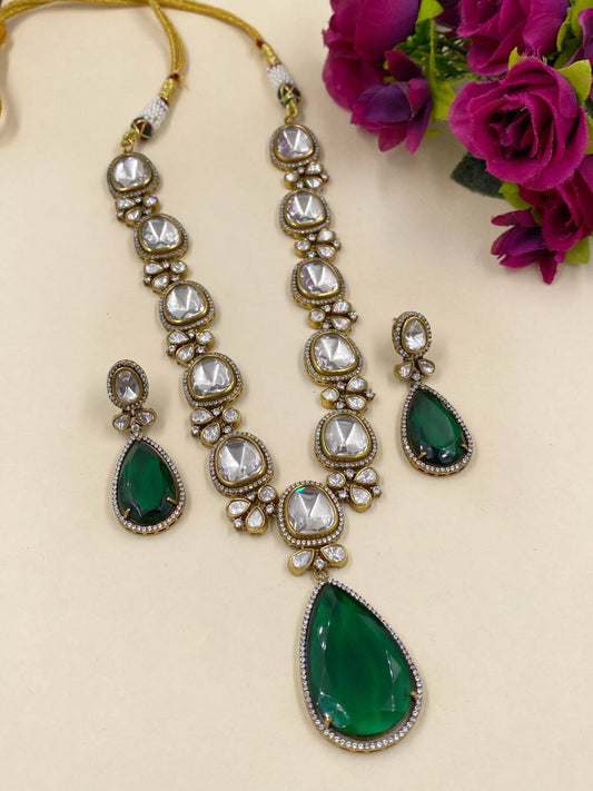 Uncut Polki Victorian Necklace Set for sarees and evening gowns