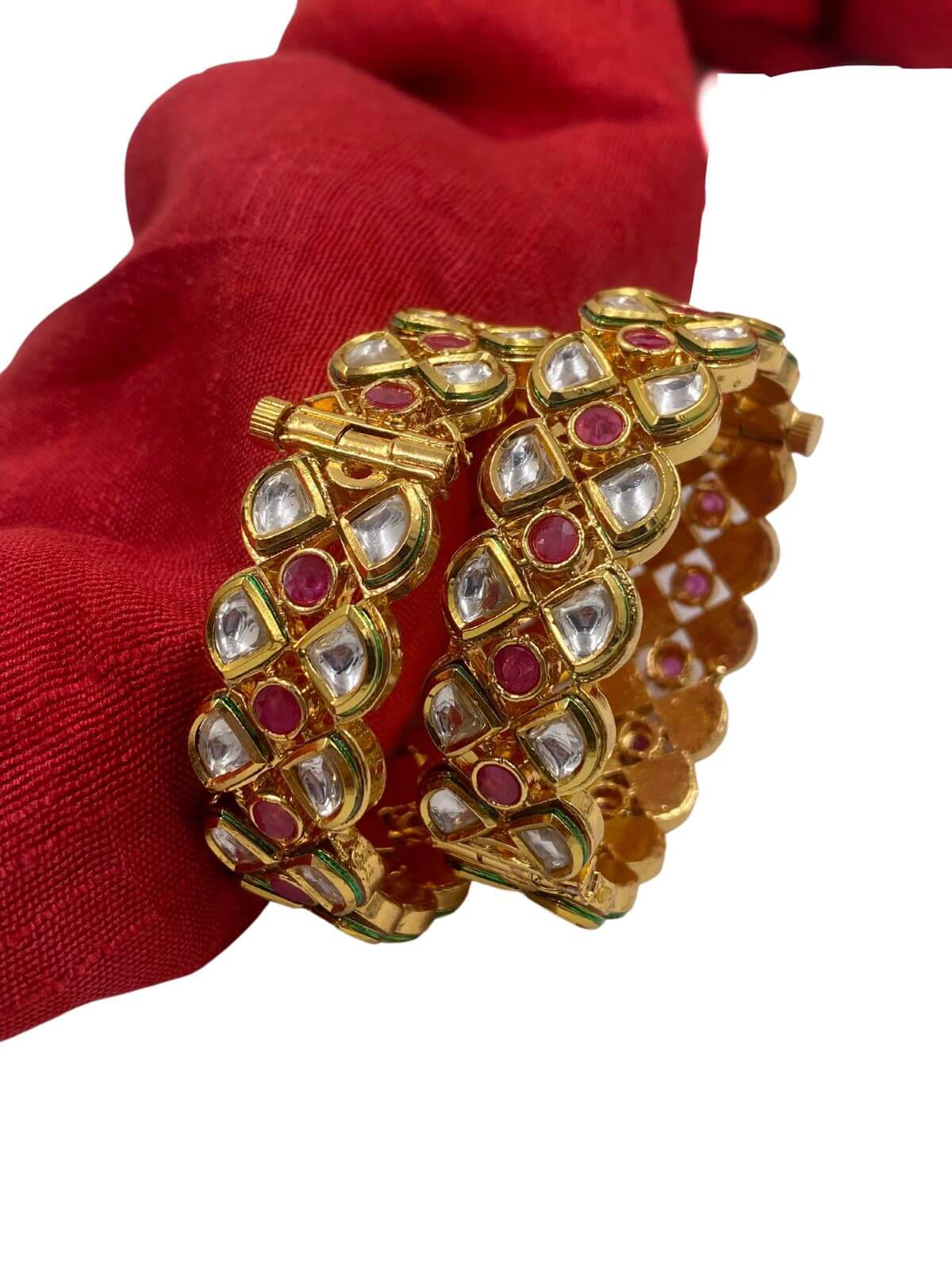 Traditional Kundan Bangles Set For Weddings