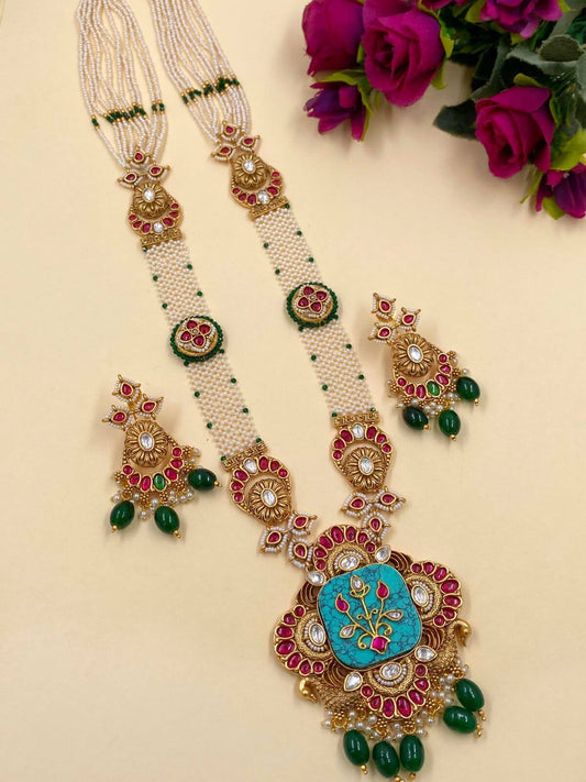  Long Antique Gold Pendant Kundan Necklace Set