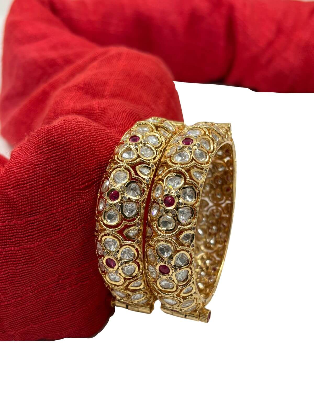Beautifuly Crafted Flower Design Polki Bangles For Women