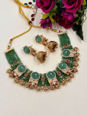 Vaibhavi Gold Platded Geen Antique Gold Necklace Set