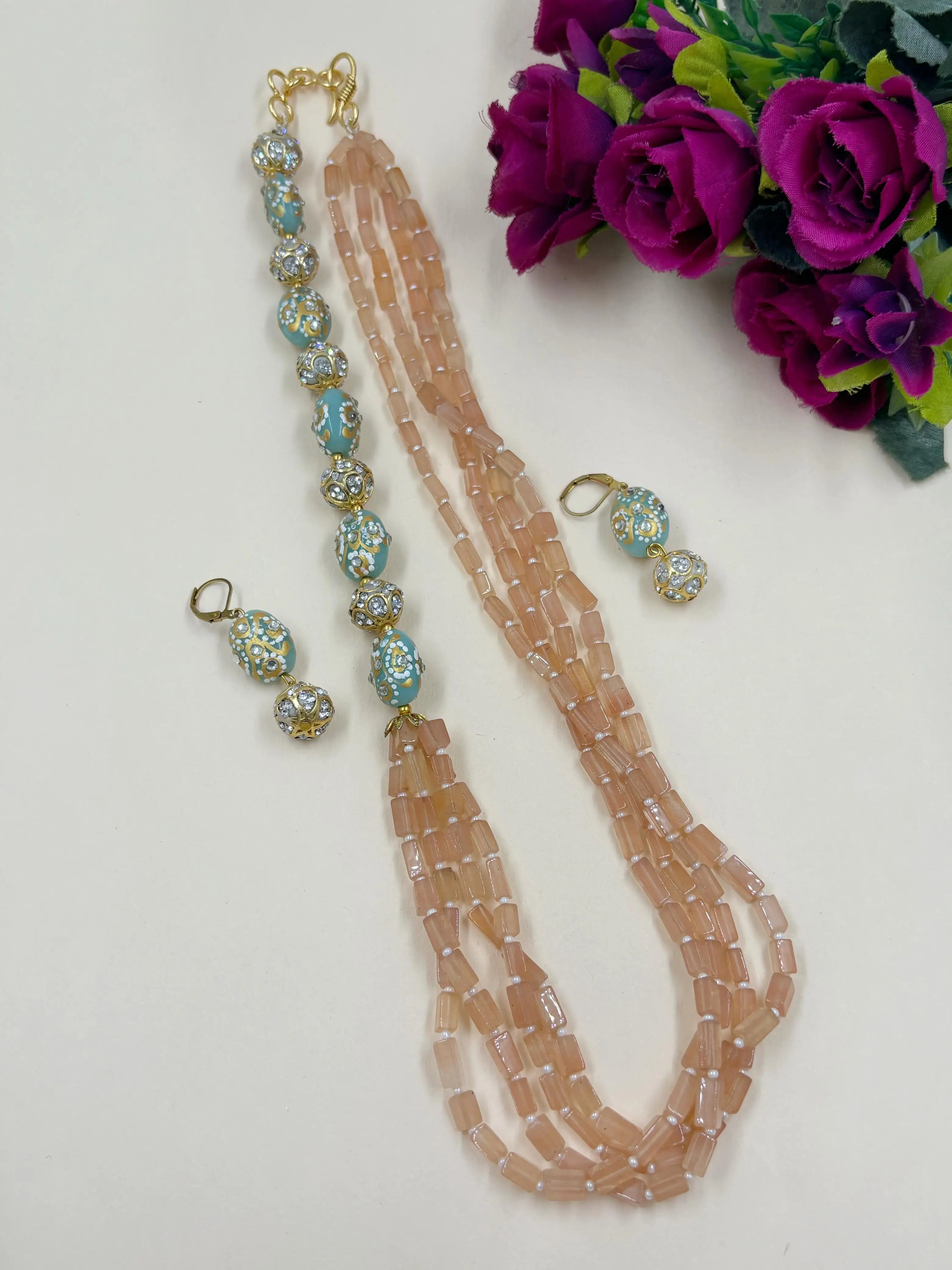 Designer Side Pattern Semi Precious Gemstone Beads Jewellery Necklace Set