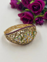 Floral Design Broad Artificial Antique Broad Kundan Bracelet 