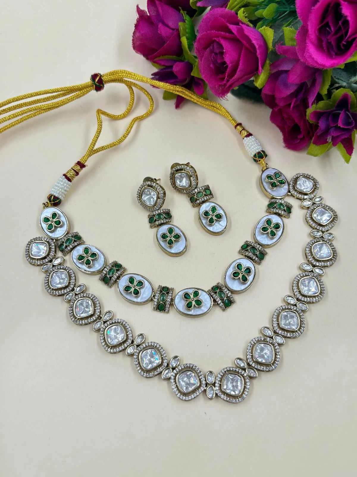 Rimisha Modern Look Victorian Uncut Green Polki And Mother Of Pearl Necklace