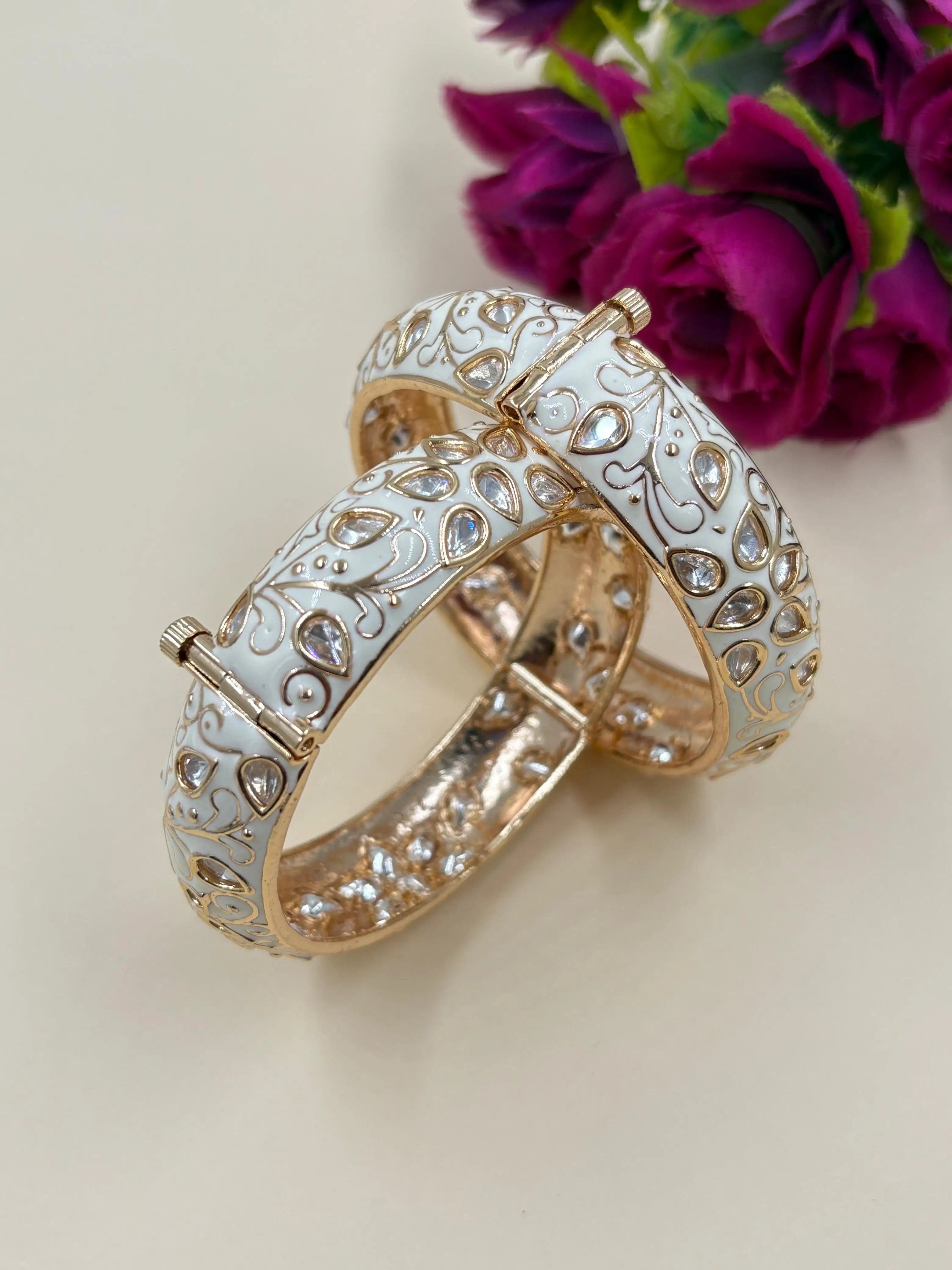 Exquisite Kundan Bangles For Women With Enamel – Royal Rajasthani Kundan Meenakari Bangles