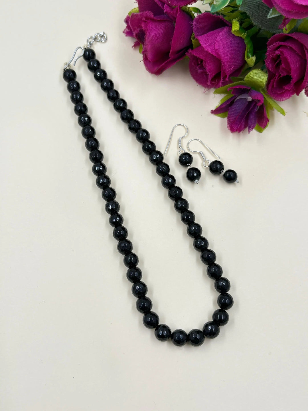 Single Strand Semi Precious Black Jade Beads Necklace Set For Women