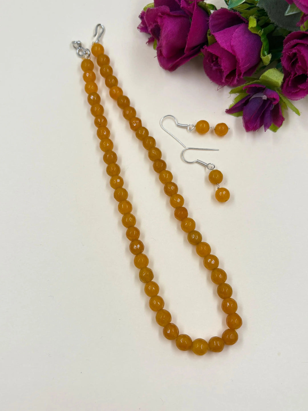 Single Strand Semi Precious Jade Beads Necklace Set For Women