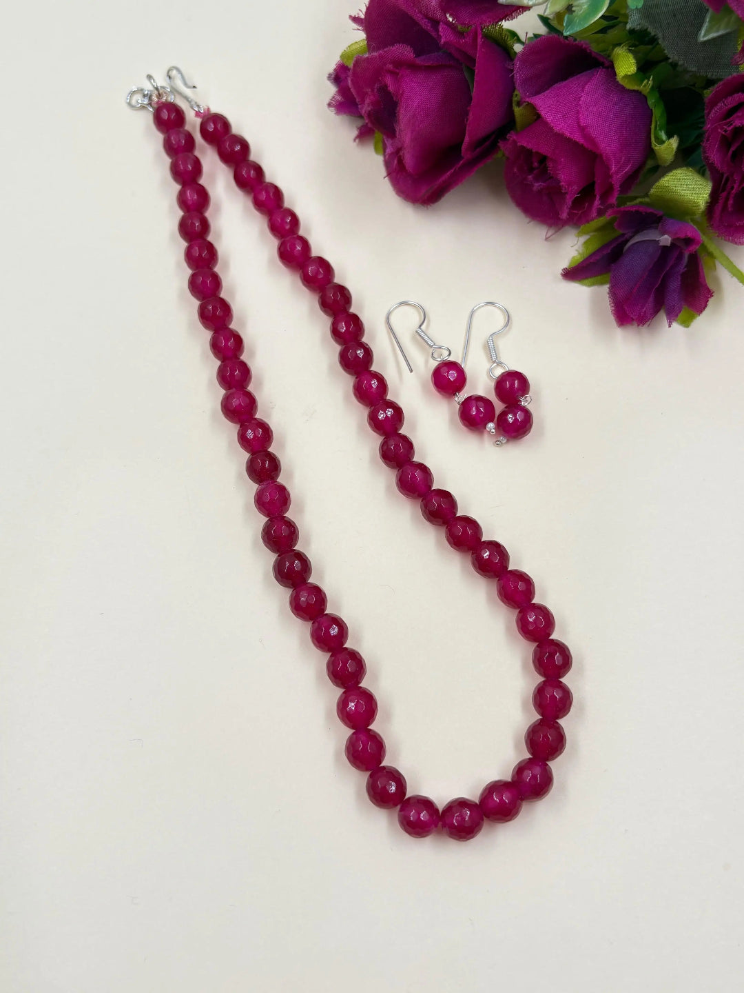 Single Strand Semi Precious Red Jade Beads Necklace Set For Women