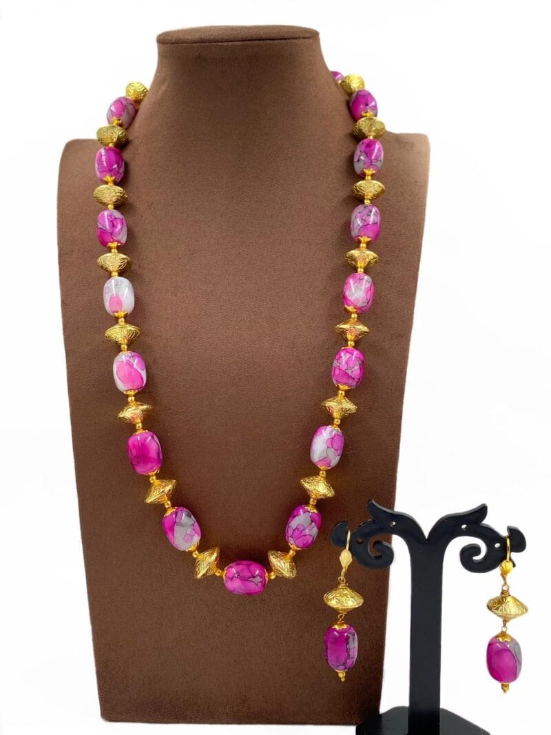 Contemporary Semi Precious Single Strand Pink Chalcedony Stone Beaded Necklace For Woman Beads Jewellery