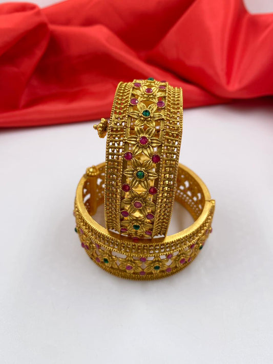 Designer Antique Brass Bangles For Ladies By Gehna Shop Antique Golden Bangles