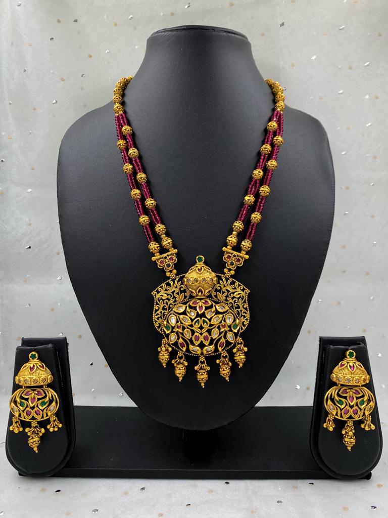 Designer Gold Plated Antique Necklace Set For Weddings By Gehna Shop Antique Golden Necklace Sets
