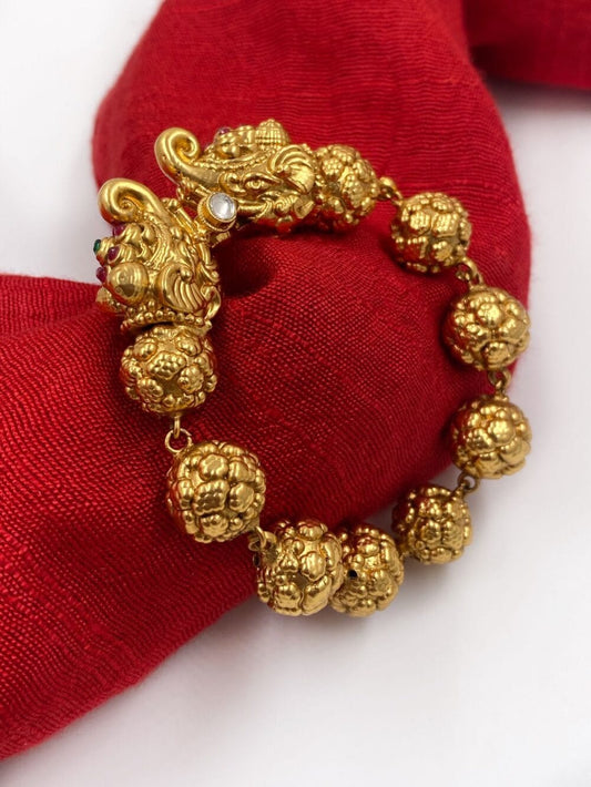 Gold Bracelet Designs For Women Shop Online – Gehna Shop