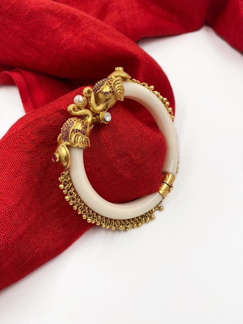 Buy Zaveri Pearls Rose Gold Brass Bracelet - Set of 2 Online At Best Price  @ Tata CLiQ