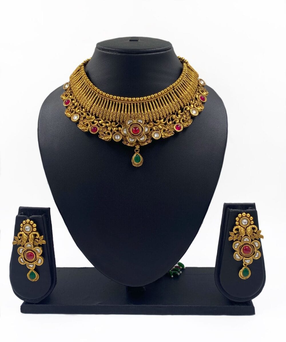 Designer Traditional Gold Plated Antique Golden Wedding Necklace Set For Ladies Antique Golden Necklace Sets