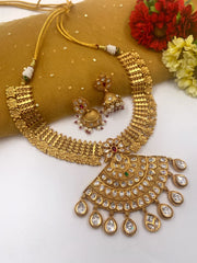 Ethnic Gold Plated Golden Kundan Necklace Set For Ladies By Gehna Shop Antique Golden Necklace Sets