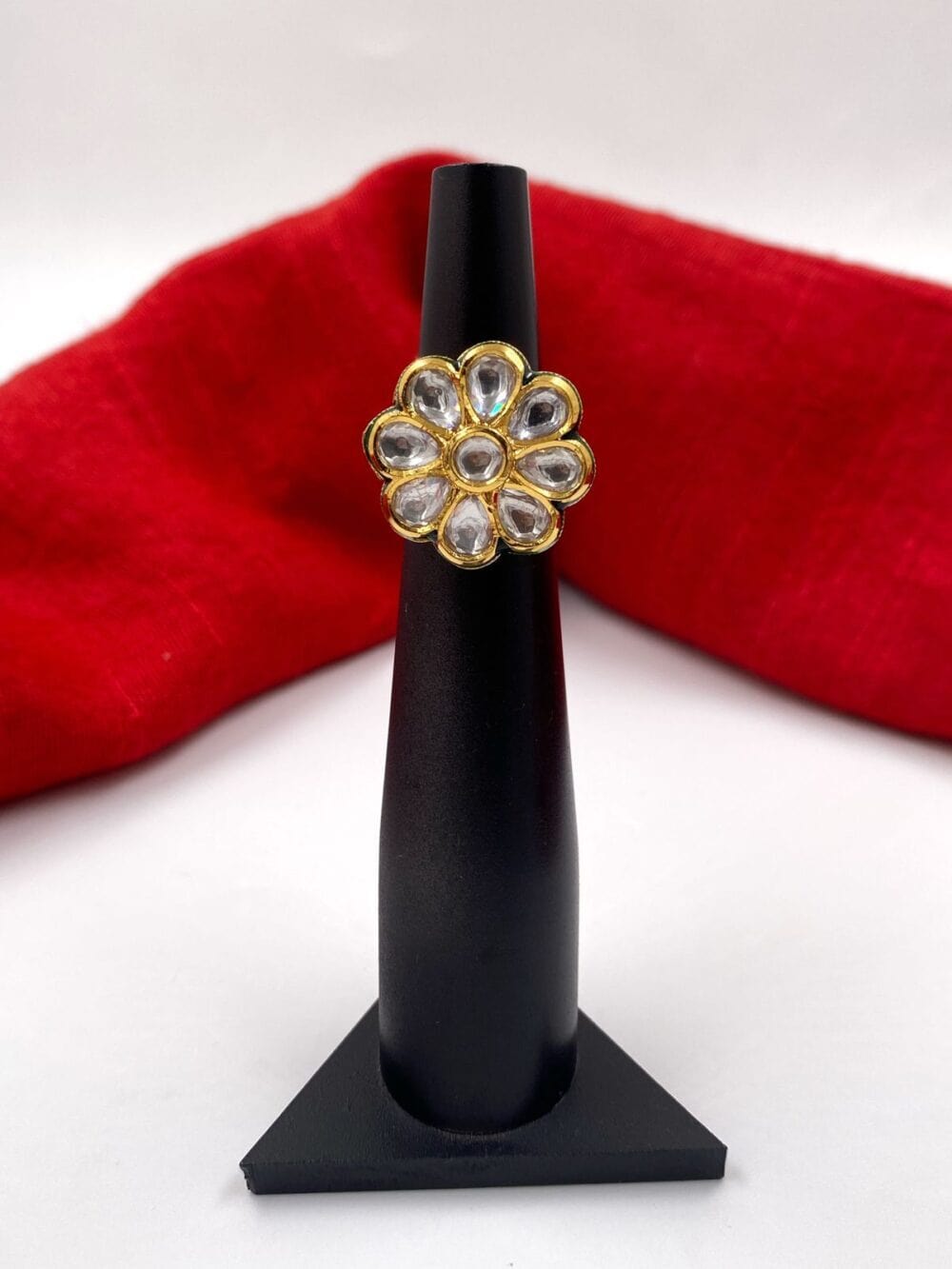 Gold Rings for Women | Women's Latest Gold Ring Design - PC Chandra